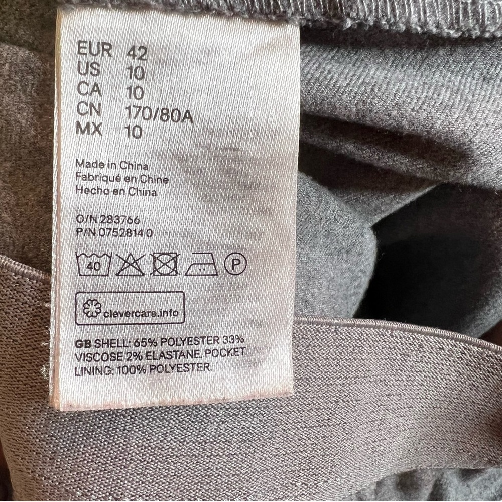 💚H&M gray flannel pants - Picture 5 of 5
